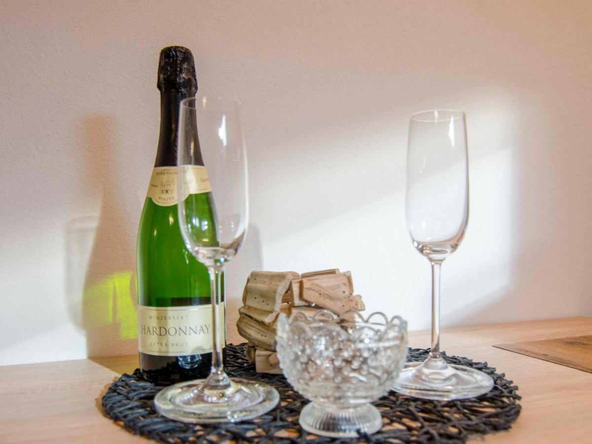 Haus Bienen Bed & Breakfast Ihringen Bagian luar foto